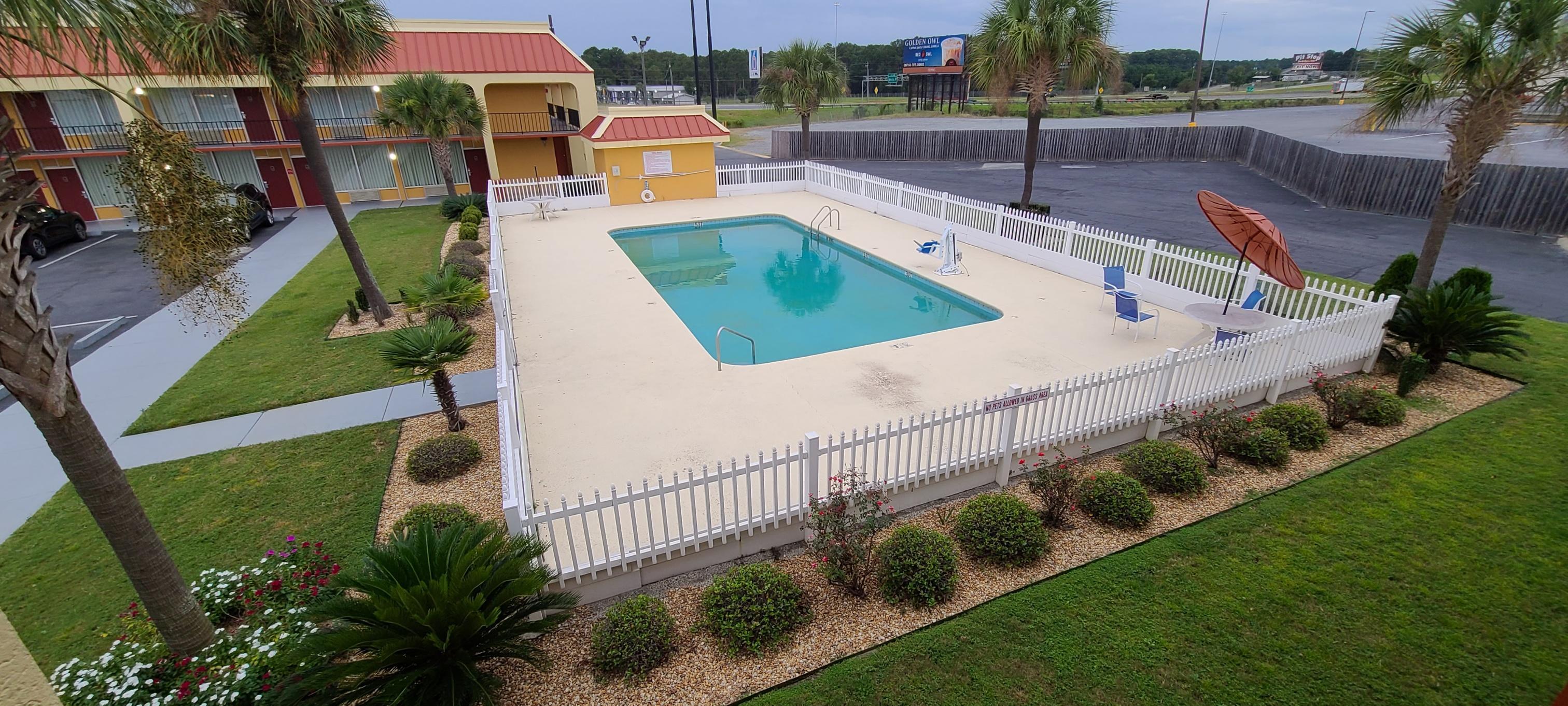 Red Roof Inn Tifton Exterior foto